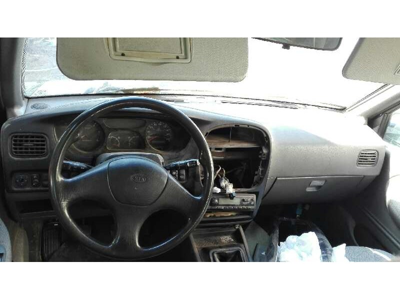 kia sportage del año 2001