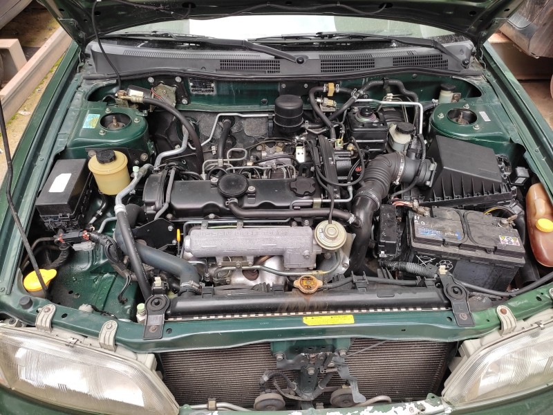 nissan primera berlina (p11) del año 1999