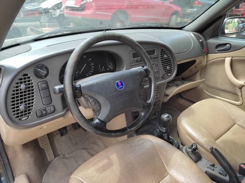 saab 9-3 cabrio del año 2001