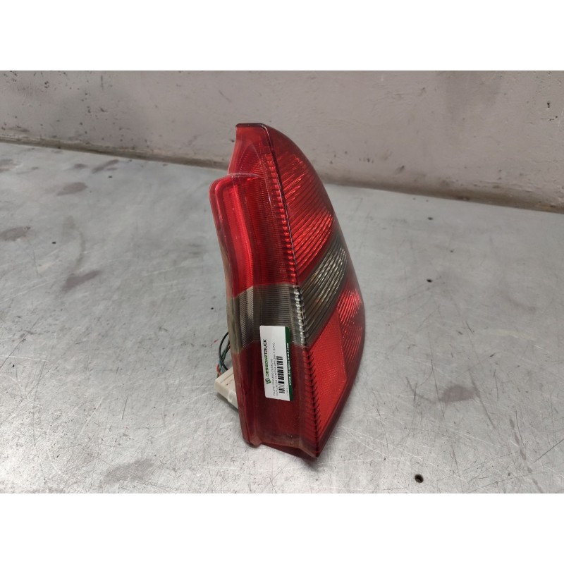 Recambio de piloto trasero derecho para mitsubishi carisma berlina 5 (da0) 1900 di-d comfort referencia OEM IAM   