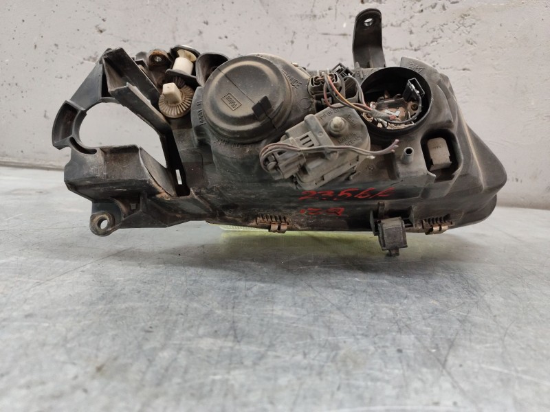 Recambio de faro izquierdo para nissan almera (n16/e) ambience referencia OEM IAM   