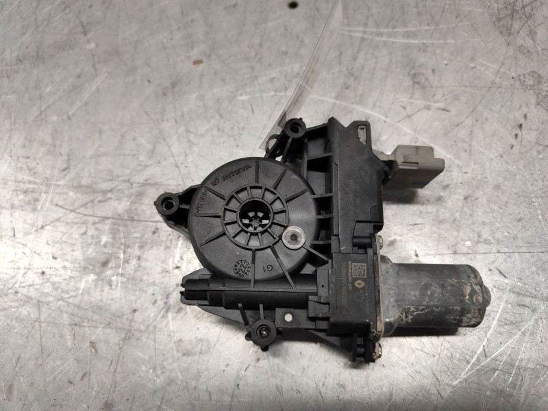 Recambio de motor elevalunas delantero izquierdo para renault austral tce 130 referencia OEM IAM 403283K2209012  6 PINS
