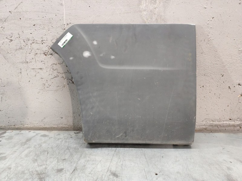 Recambio de puntera paragolpes trasera izquierda para peugeot boxer furgoneta 2.0 bluehdi 130 referencia OEM IAM 1305769070  