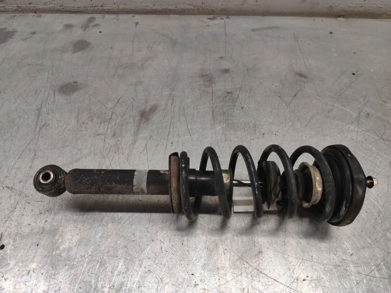 Recambio de amortiguador trasero izquierdo para nissan almera (n15) gx referencia OEM IAM   