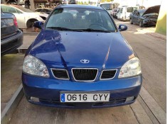 daewoo nubira berlina del año 2004