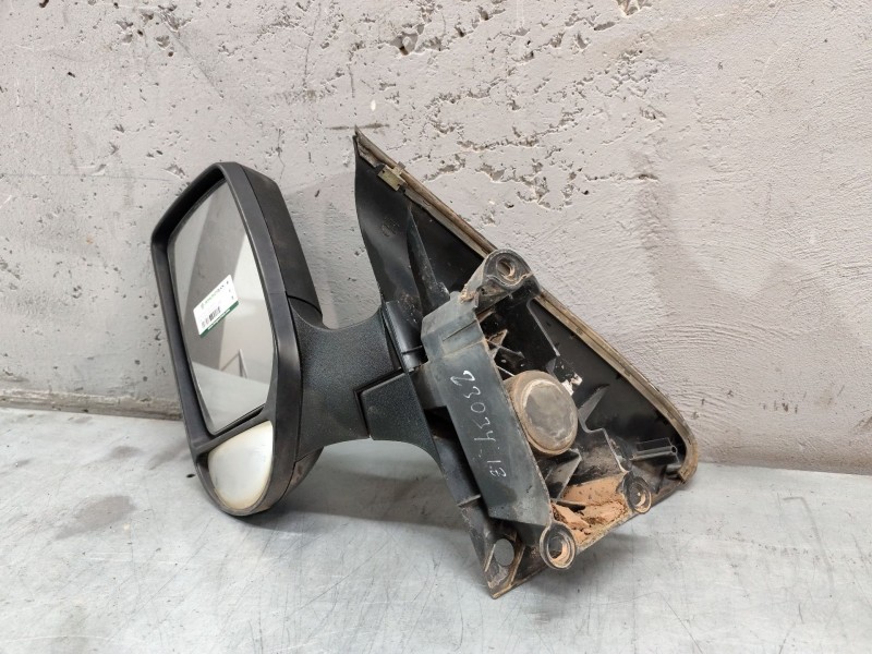 Recambio de retrovisor izquierdo para ford transit mod. 2000 combi 2.0 td cat referencia OEM IAM   