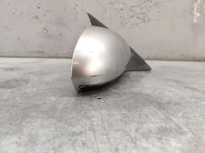 Recambio de retrovisor derecho para nissan primera berlina (p12) acenta referencia OEM IAM  ELECTRICO 5 CABLES