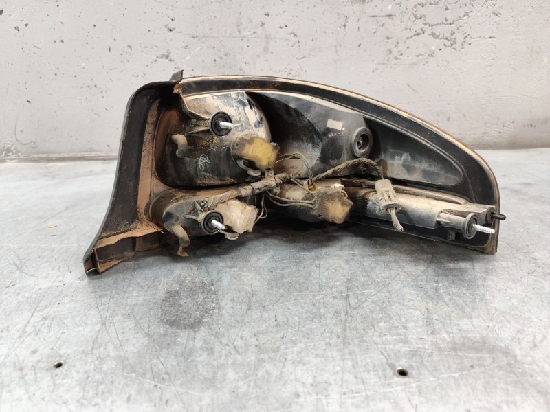 Recambio de piloto trasero izquierdo para chrysler stratus berlina (ja) 2.0 le referencia OEM IAM   