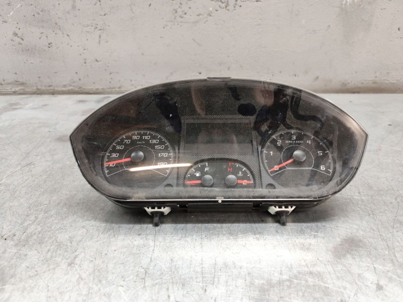 Recambio de cuadro instrumentos para peugeot boxer furgoneta 2.0 bluehdi 130 referencia OEM IAM 1385914080  