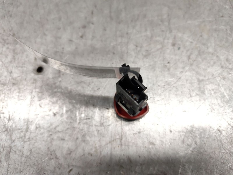 Recambio de warning para renault clio ii fase ii (b/cb0) authentique referencia OEM IAM  4 PINS 