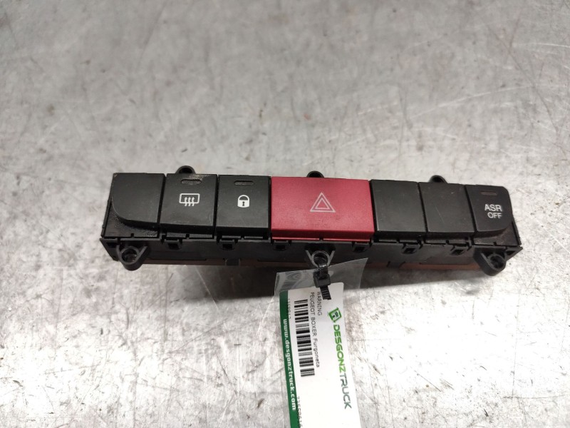 Recambio de warning para peugeot boxer furgoneta 2.0 bluehdi 130 referencia OEM IAM 7355861650  