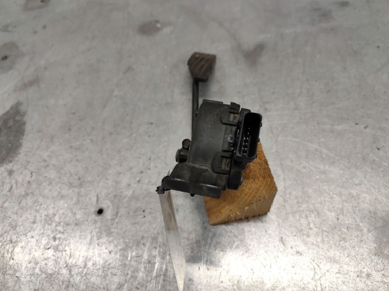 Recambio de potenciometro pedal para suzuki ignis rm (mh) referencia OEM IAM 4940083E00 6 PINS 9204283