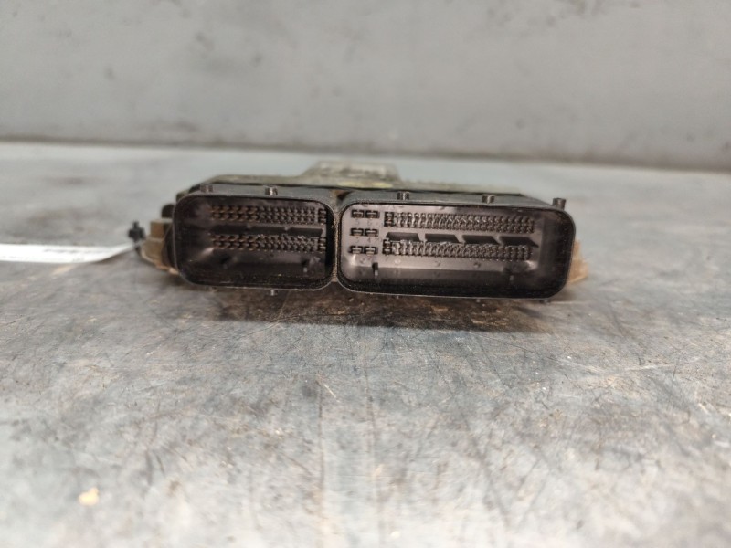 Recambio de centralita motor uce para suzuki ignis rm (mh) referencia OEM IAM 55192095  