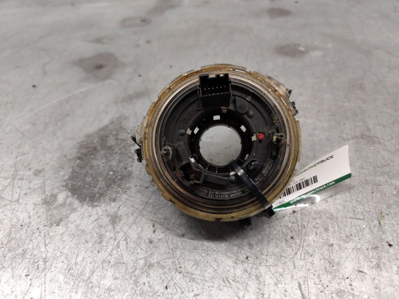 Recambio de anillo airbag para audi a4 berlina (8e) 2.5 tdi (120kw) referencia OEM IAM 8E0953541D  