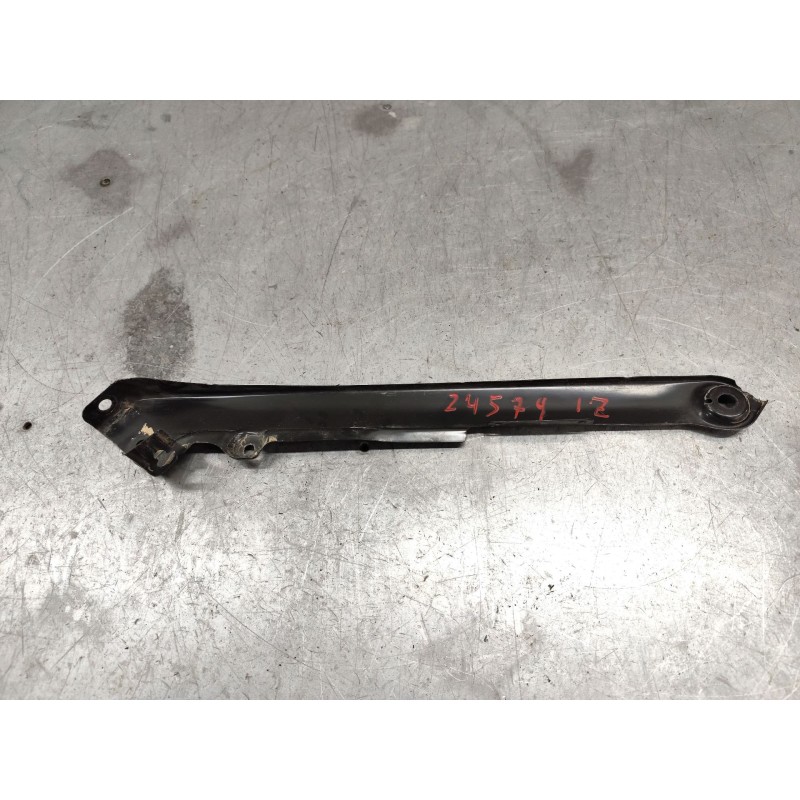 Recambio de soporte para volkswagen golf vii (5g1, bq1, be1, be2) 1.6 tdi referencia OEM IAM 5G0805931  