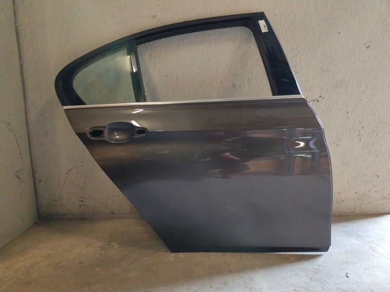 Recambio de puerta trasera derecha para bmw 3 (f30, f80) 320 d xdrive referencia OEM IAM   