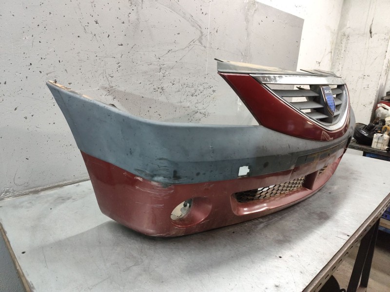 Recambio de paragolpes delantero para dacia logan ambiance referencia OEM IAM   