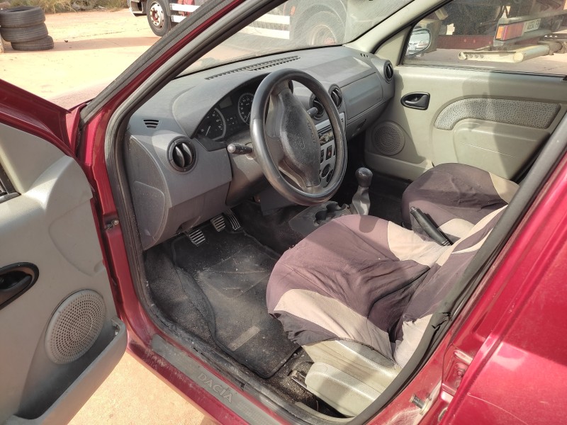 dacia logan del año 2006