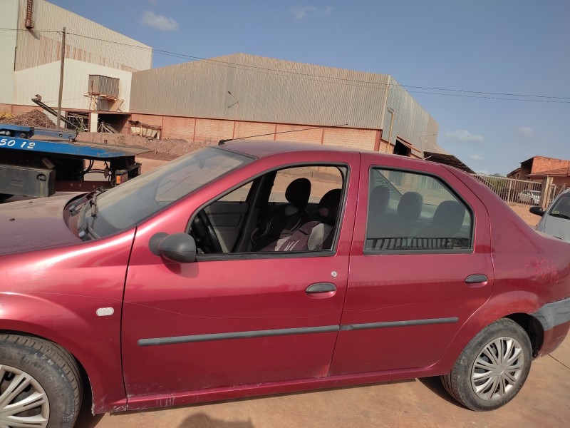 dacia logan del año 2006