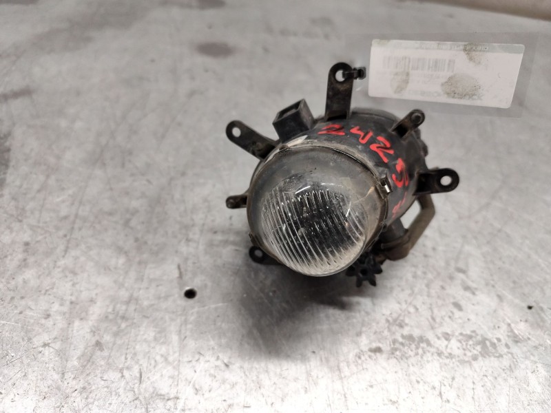 Recambio de faro antiniebla izquierdo para bmw serie 3 berlina (e46) 320d referencia OEM IAM  2 PINS 