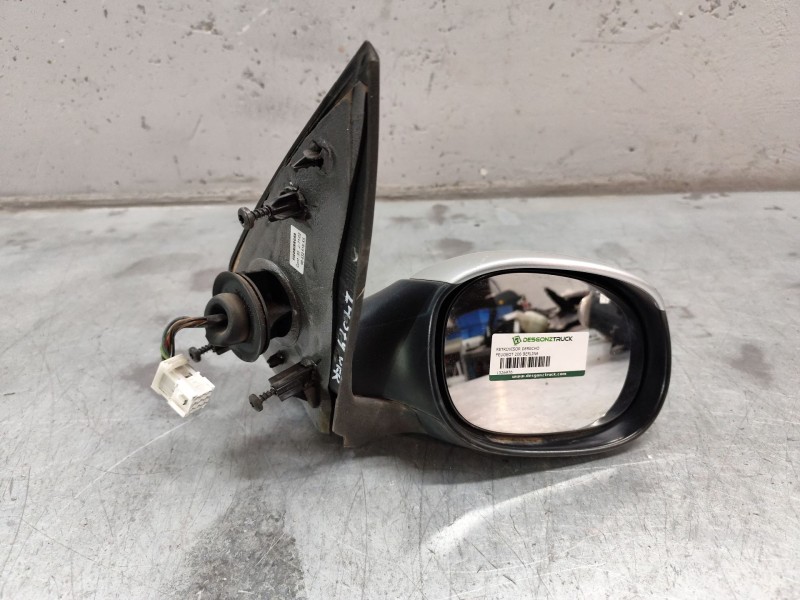 Recambio de retrovisor derecho para peugeot 206 berlina 1.4 hdi referencia OEM IAM   