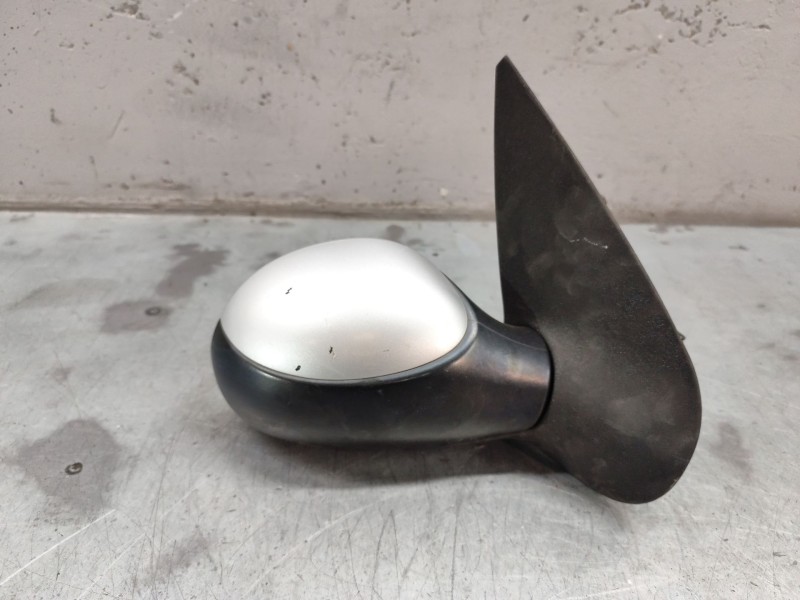 Recambio de retrovisor derecho para peugeot 206 berlina 1.4 hdi referencia OEM IAM   