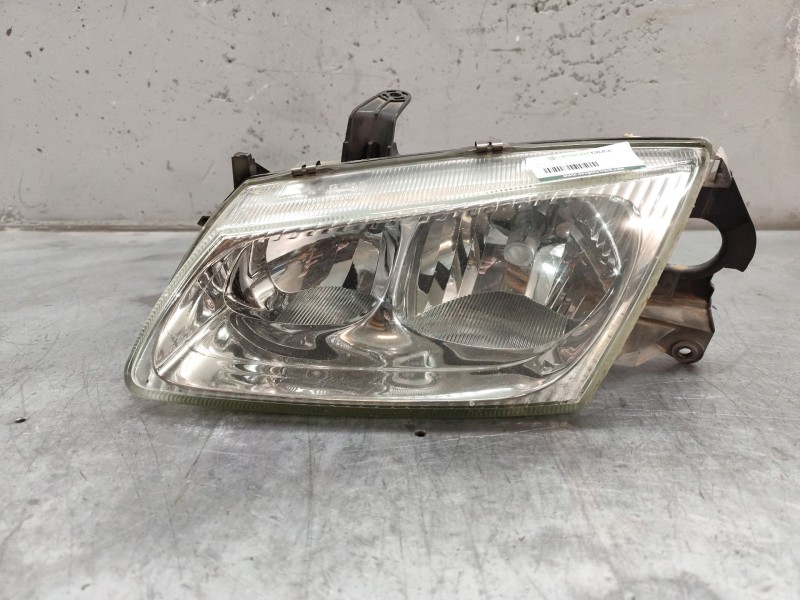 Recambio de faro izquierdo para nissan almera (n16/e) 2.2 16v turbodiesel cat referencia OEM IAM   