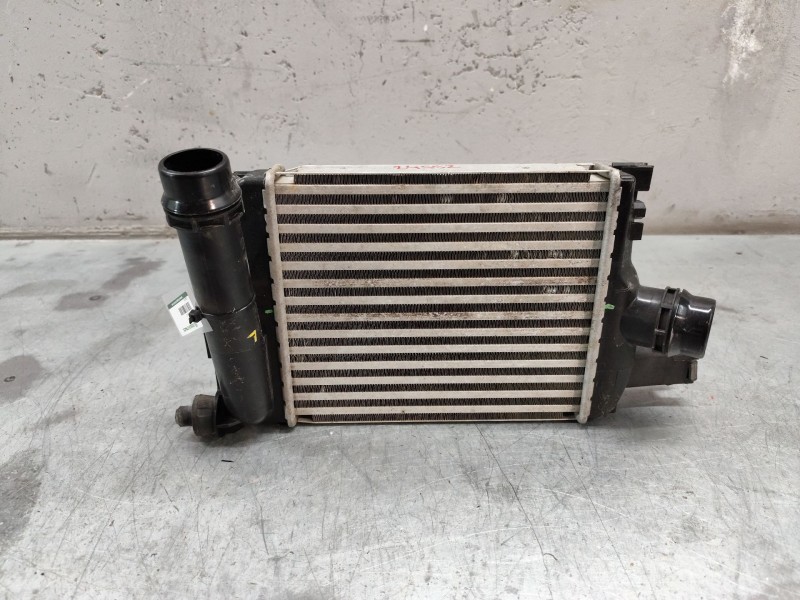 Recambio de intercooler para dacia sandero ii tce 90 lpg (b8m1) referencia OEM IAM 144963014R  