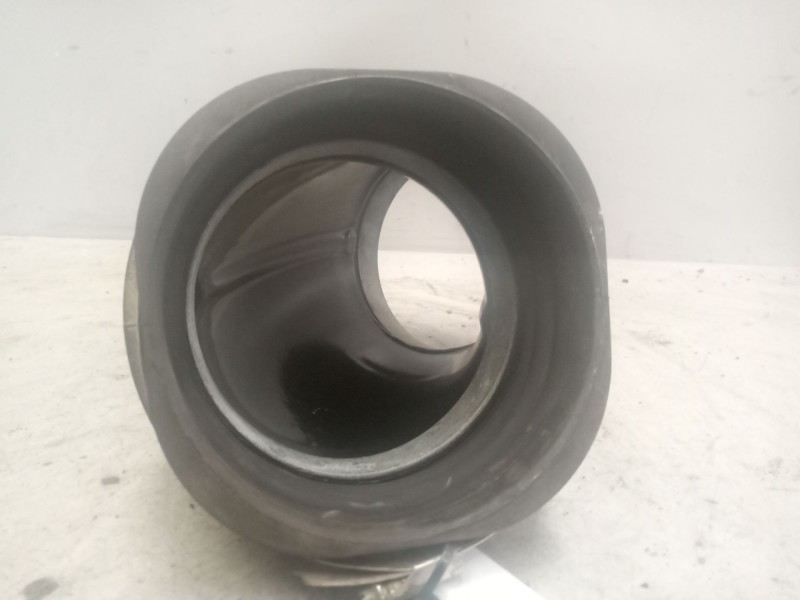 Recambio de tubo admision para man tgx 18.xxx referencia OEM IAM 81082010549  