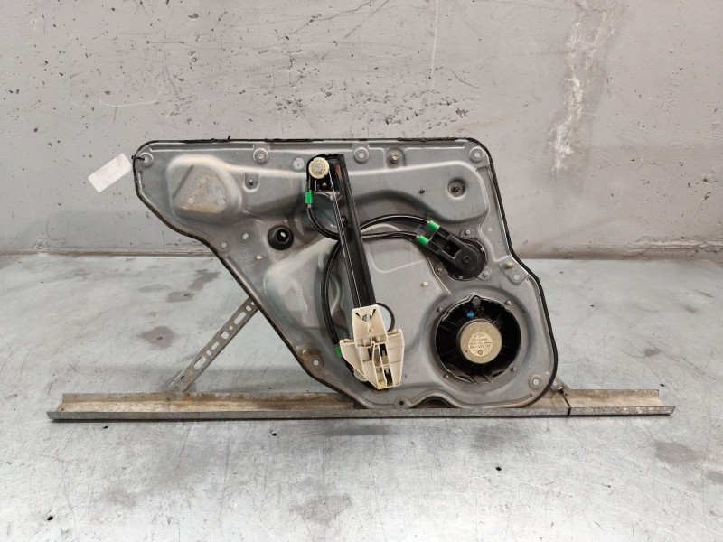 Recambio de elevalunas trasero derecho para seat leon (1m1) 1.6 16 v referencia OEM IAM 1M0316700  