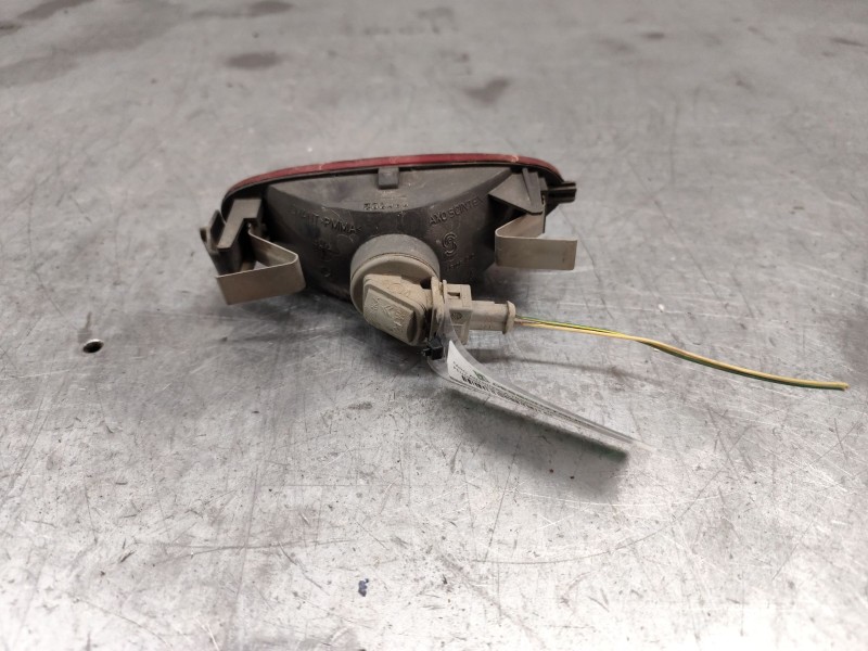 Recambio de faro antiniebla trasero izquierdo para peugeot 206 berlina 1.4 hdi referencia OEM IAM   
