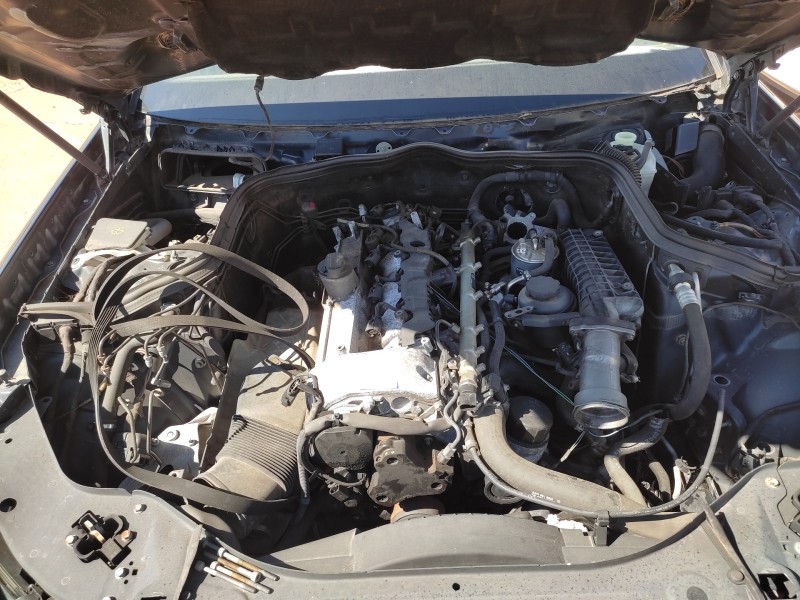 mercedes-benz clase e (w211) berlina del año 2002