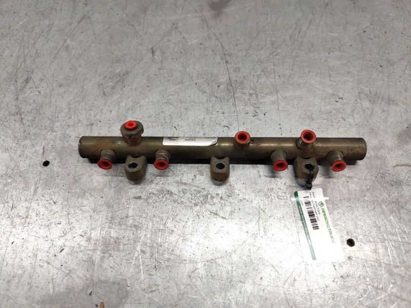 Recambio de rampa inyectora para peugeot partner (s2) xacobeo referencia OEM IAM 9640387980  