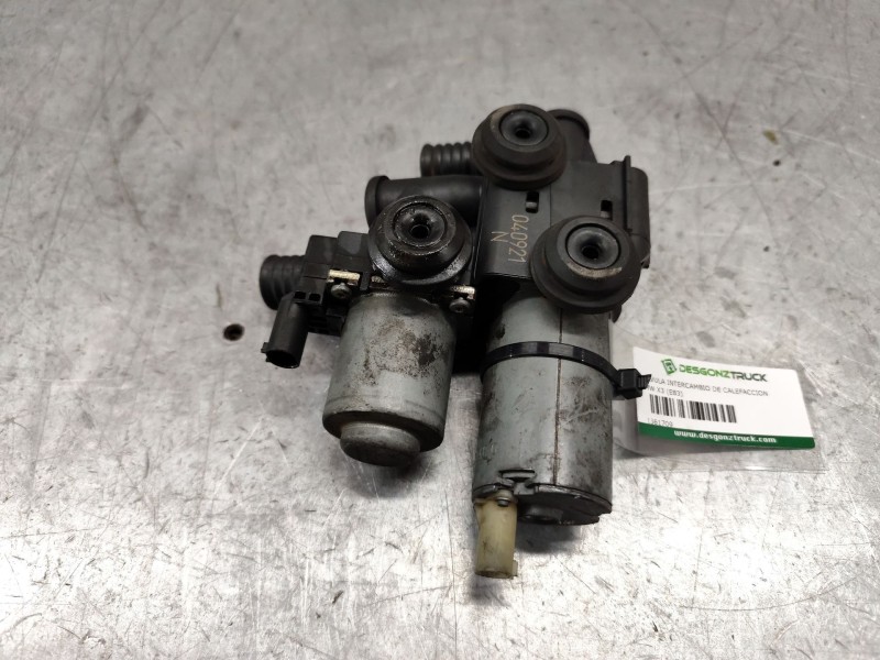 Recambio de valvula intercambio de calefaccion para bmw x3 (e83) 2.0d referencia OEM IAM 64118369807  