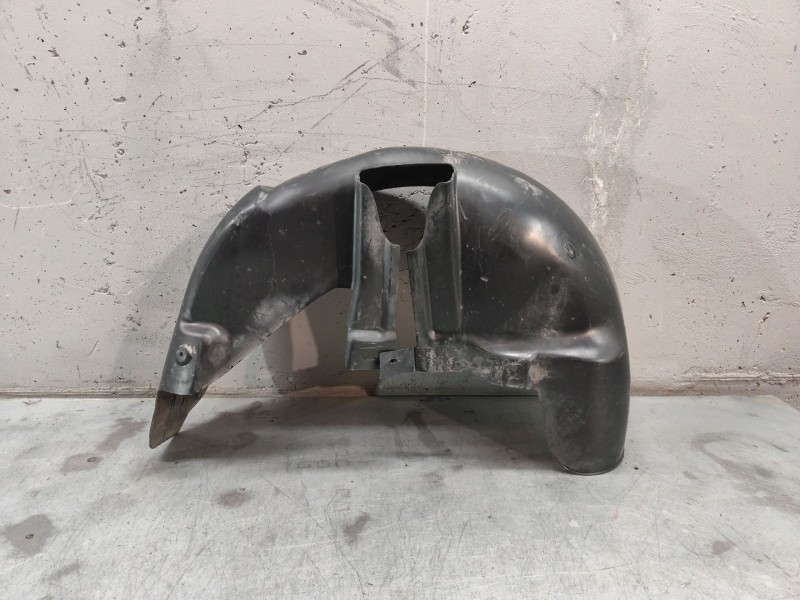 Recambio de paso rueda derecho para volkswagen touran (1t2) advance referencia OEM IAM 1T0810972  TRASERO