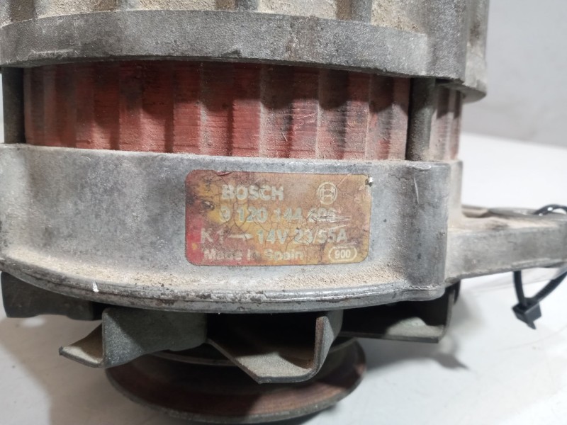 Recambio de alternador para nissan l35.08 ...... referencia OEM IAM 9120144606  14V/23/55A/BOSCH