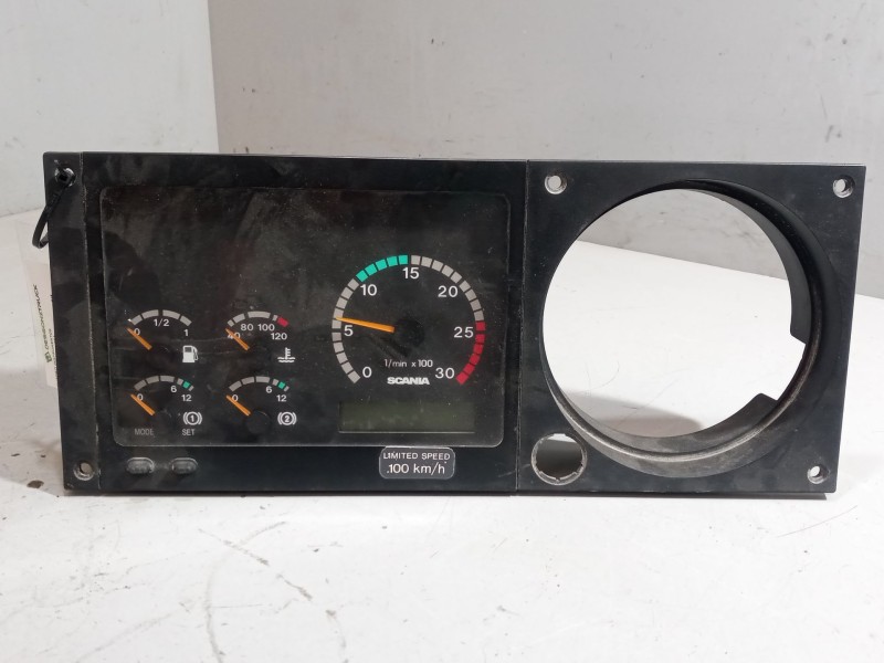 Recambio de cuadro instrumentos para scania k114 ib6x24 referencia OEM IAM 1770441  