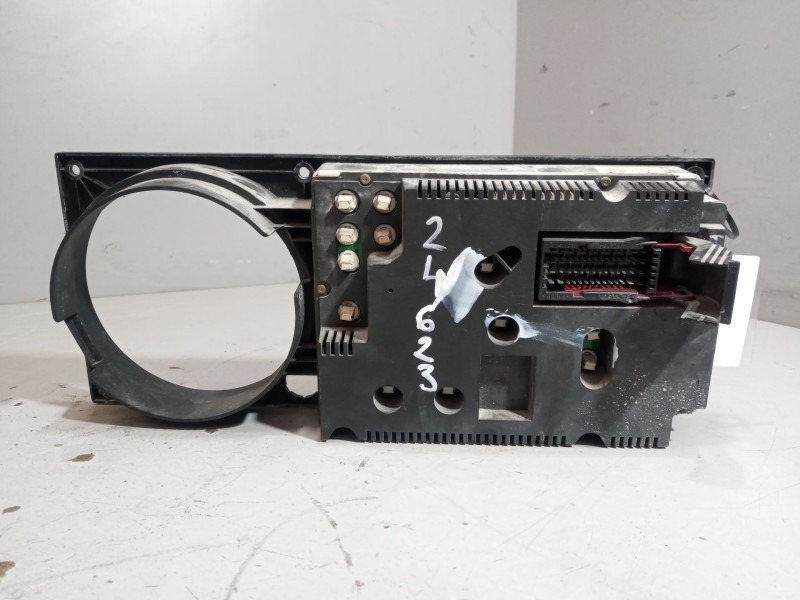 Recambio de cuadro instrumentos para scania k114 ib6x24 referencia OEM IAM 1770441  