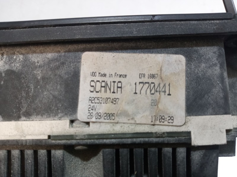 Recambio de cuadro instrumentos para scania k114 ib6x24 referencia OEM IAM 1770441  