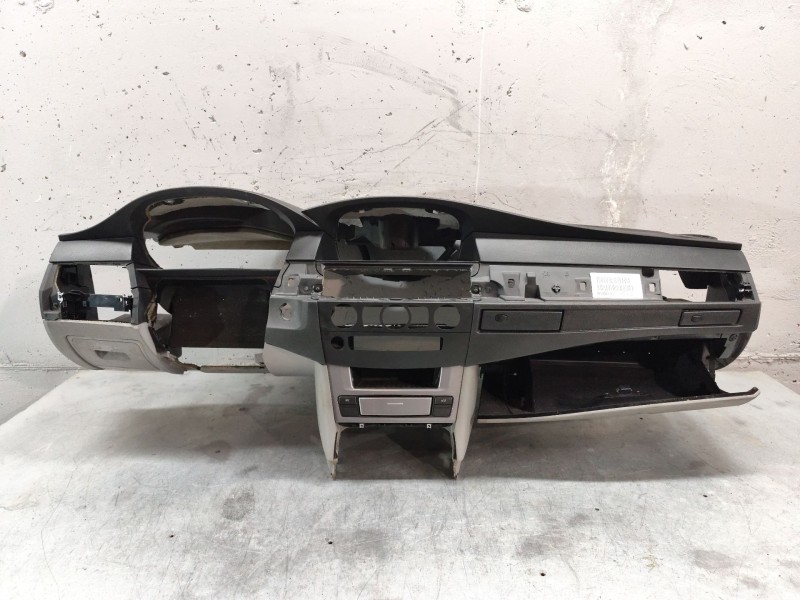 Recambio de salpicadero para bmw serie 5 berlina (e60) 520d referencia OEM IAM   