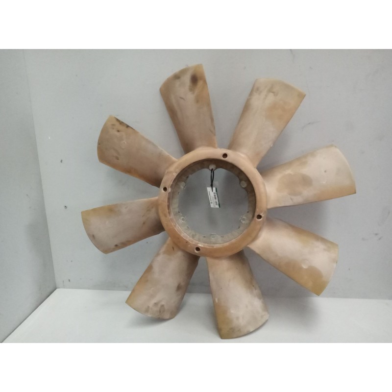 Recambio de ventilador viscoso motor para renault magnum ab 2005 12.0 diesel referencia OEM IAM 5001866205  