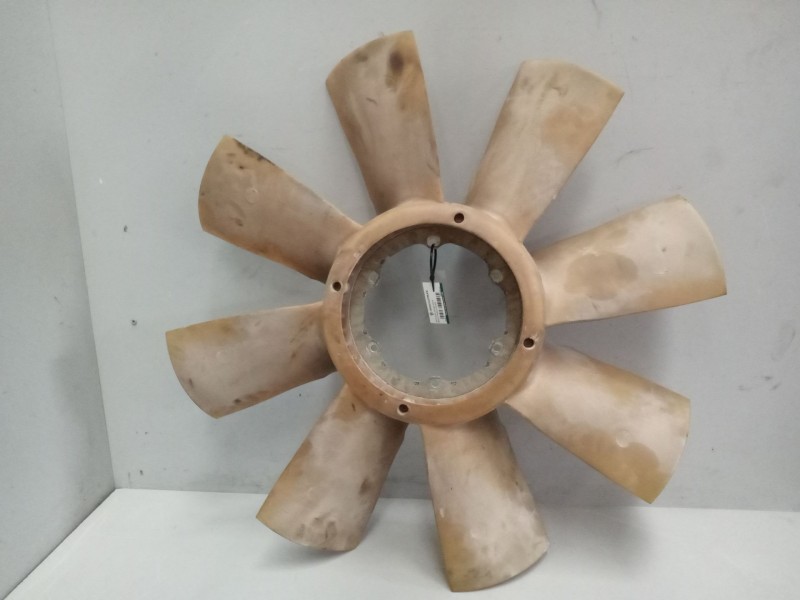 Recambio de ventilador viscoso motor para renault magnum ab 2005 12.0 diesel referencia OEM IAM 5001866205  