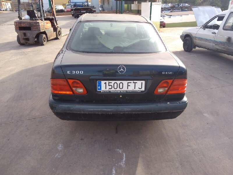 mercedes-benz clase e (w210) berlina diesel del año 1995
