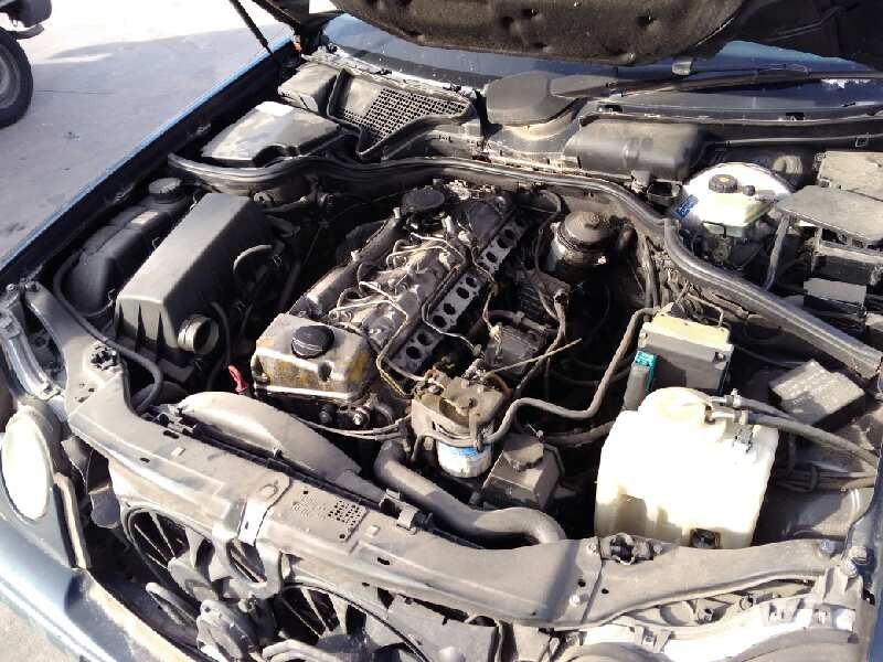 mercedes-benz clase e (w210) berlina diesel del año 1995