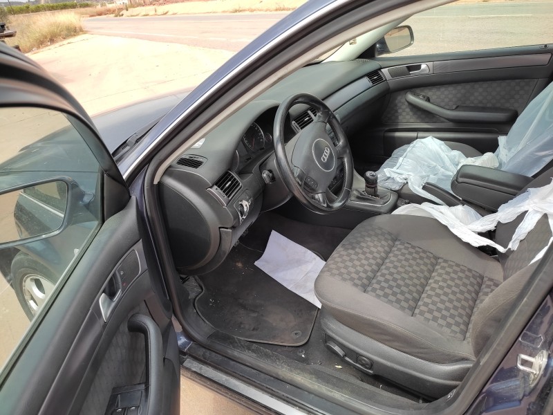 audi a6 berlina (4b2) del año 2004