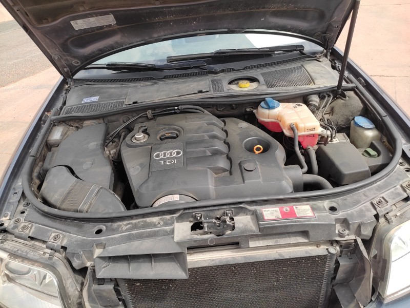 audi a6 berlina (4b2) del año 2004