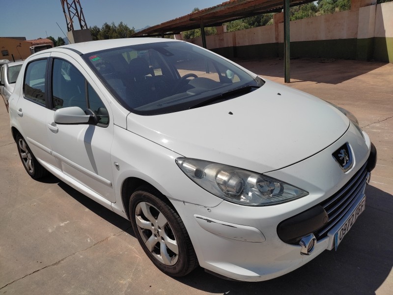 peugeot 307 berlina (s2) del año 2006