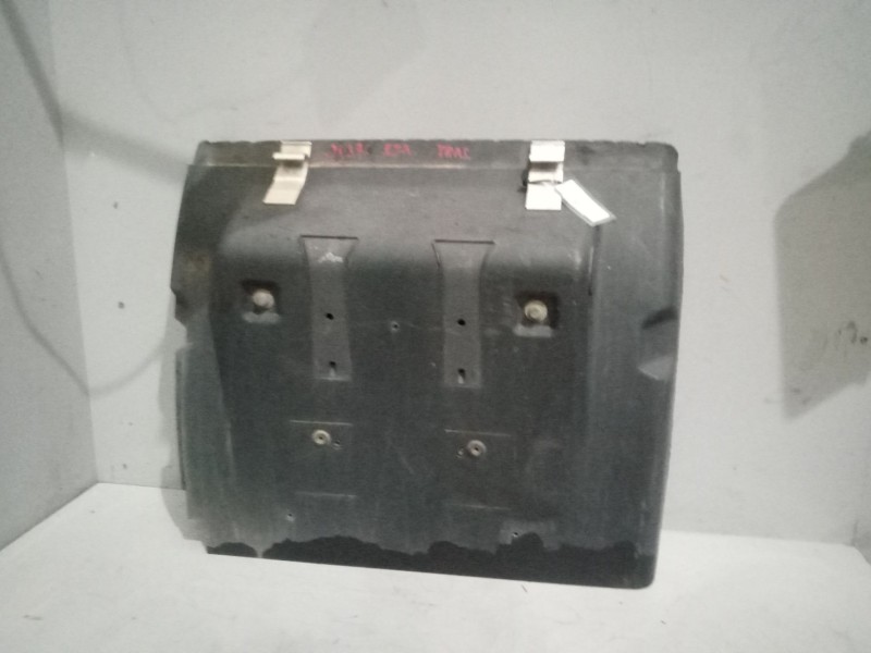 Recambio de guardabarros trasero izquierdo para renault magnum ab 2005 12.8 diesel referencia OEM IAM   delantero