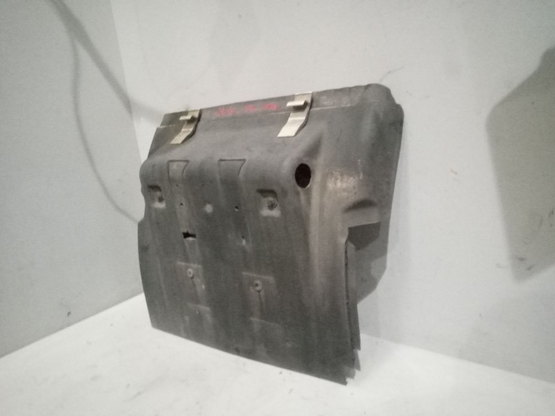 Recambio de guardabarros trasero derecho para renault magnum ab 2005 12.8 diesel referencia OEM IAM   delantero