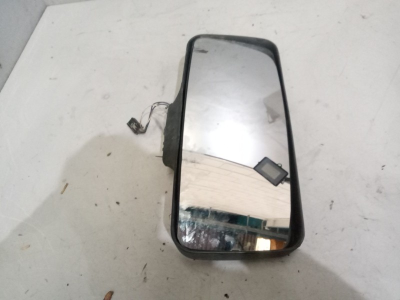 Recambio de retrovisor auxiliar para renault magnum ab 2005 12.8 diesel referencia OEM IAM   